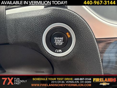 Used 2022 Chrysler 300 Touring w/ Sport Appearance Package image 20