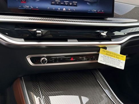 New 2026 BMW X5 M60i w/ Executive Package image 28