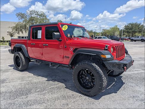 Used 2020 Jeep Gladiator Sport w/ Quick Order Package 24S AWD/4WD image 2
