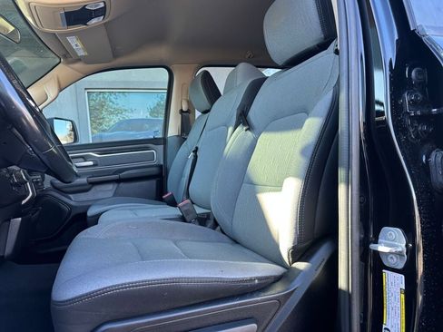 Used 2019 RAM 1500 Big Horn image 10