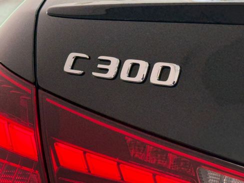 Used 2023 Mercedes-Benz C 300 Sedan image 21