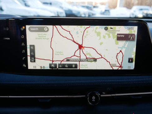 Used 2023 Nissan Ariya image 30