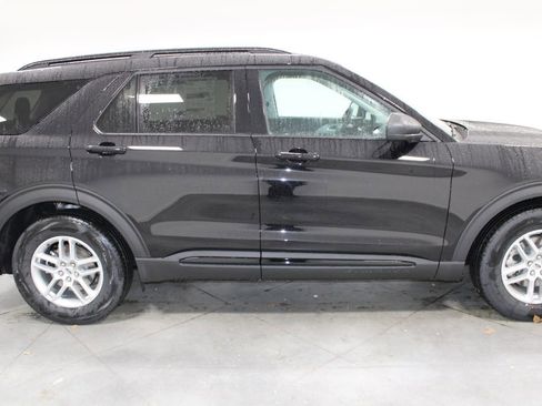 New 2026 Ford Explorer Active w/ Active Comfort Package image 10