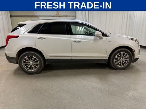 Used 2019 Cadillac XT5 Luxury image 3