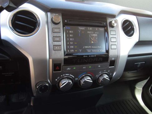 Used 2019 Toyota Tundra SR5 AWD/4WD image 16
