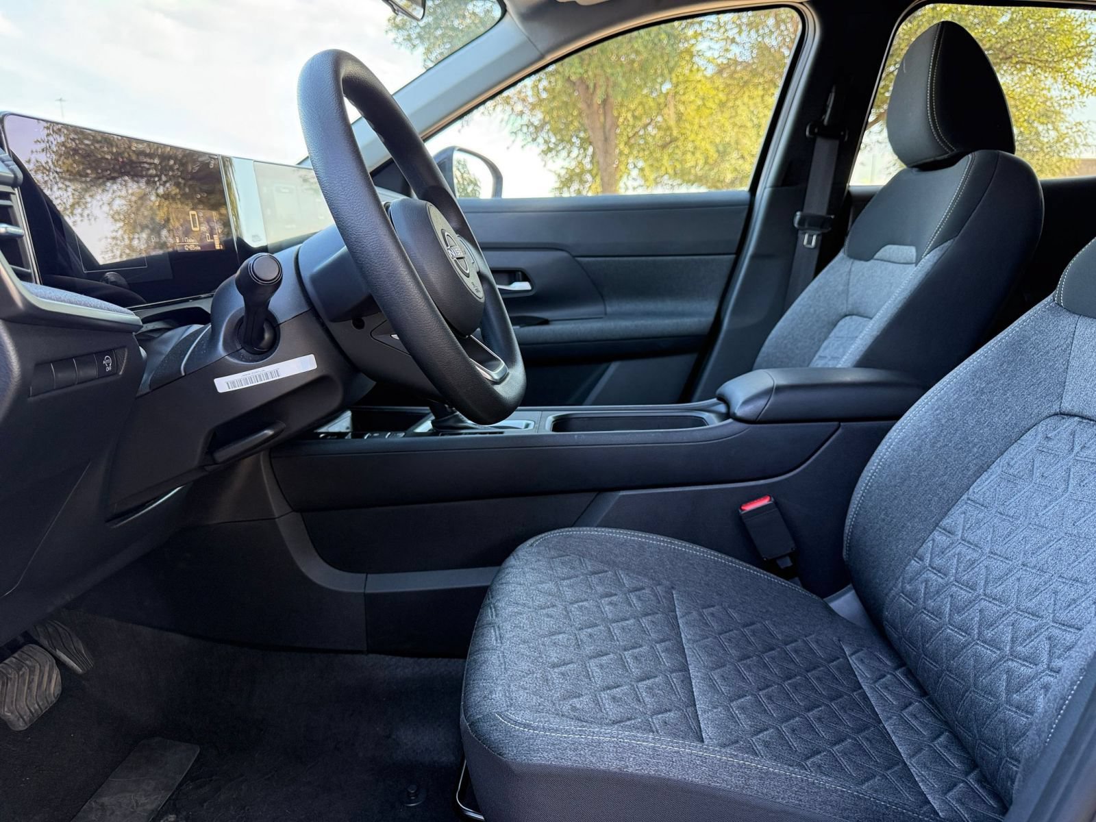 Used 2026 Nissan Kicks SV FWD image 26
