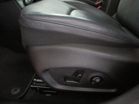 Used 2021 Jeep Renegade Limited w/ Sun & Sound Group AWD/4WD image 17