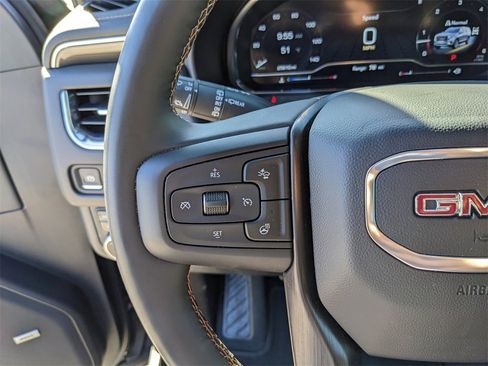 Used 2024 GMC Yukon AT4 w/ AT4 Premium Package image 30