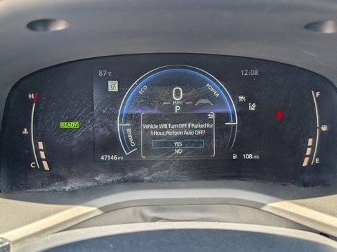 Used 2025 Toyota Camry SE FWD image 19