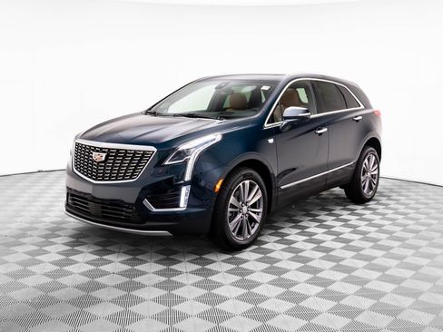 New 2026 Cadillac XT5 Premium Luxury image 3
