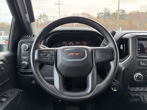 Used 2024 GMC Sierra 2500 Pro w/ Convenience Package image 14