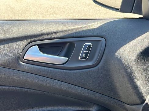 Used 2014 Ford Escape SE image 11