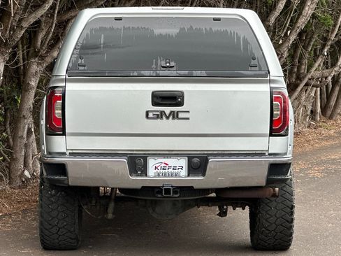 Used 2016 GMC Sierra 1500 SLT w/ SLT Premium Package AWD/4WD image 5