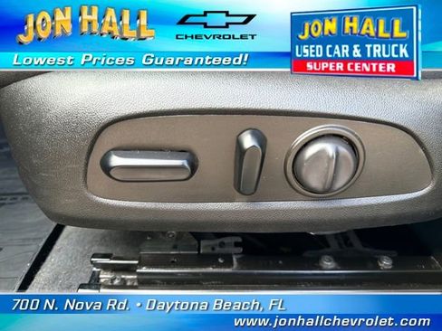 Used 2021 Chevrolet Malibu LT image 18