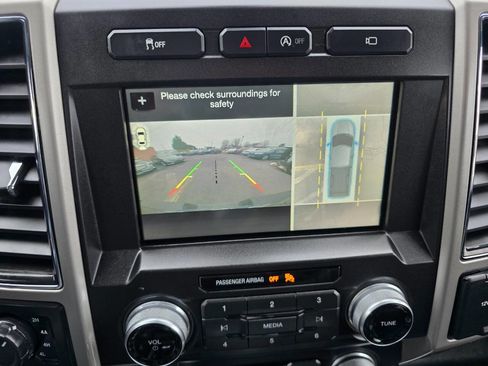 Used 2017 Ford F150 Lariat w/ Equipment Group 502A Luxury image 18