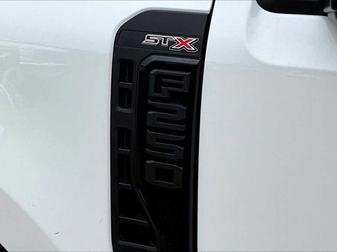 New 2026 Ford F250 XL w/ STX Appearance Package AWD/4WD image 15