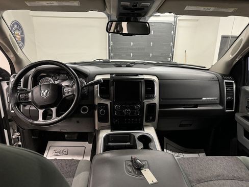 Used 2017 RAM 3500 Big Horn image 28