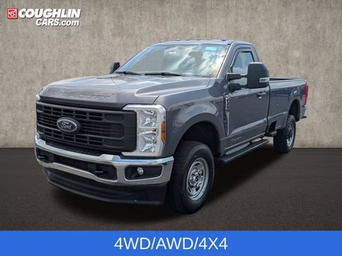 Used 2024 Ford F250 XL AWD/4WD image 4