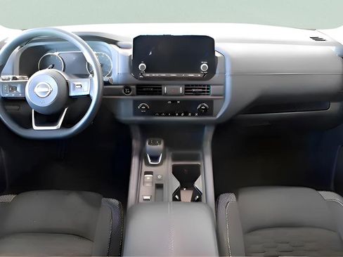 Used 2025 Nissan Pathfinder S FWD image 19