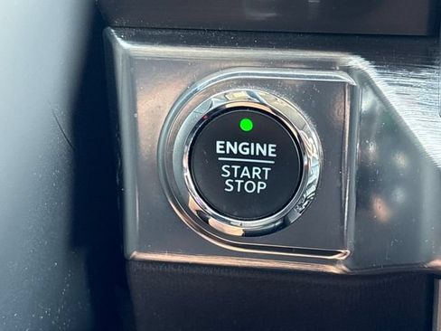 Used 2021 Ford F150 Lariat AWD/4WD image 21
