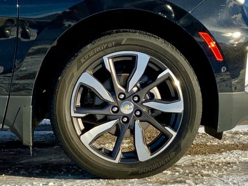 Used 2022 Chevrolet Equinox Premier image 14