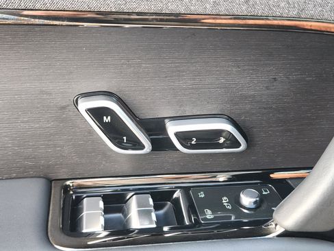 Certified 2025 Land Rover Range Rover Sport Dynamic SE AWD/4WD image 17