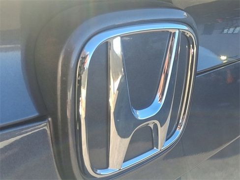 Used 2019 Honda Civic EX-L image 29