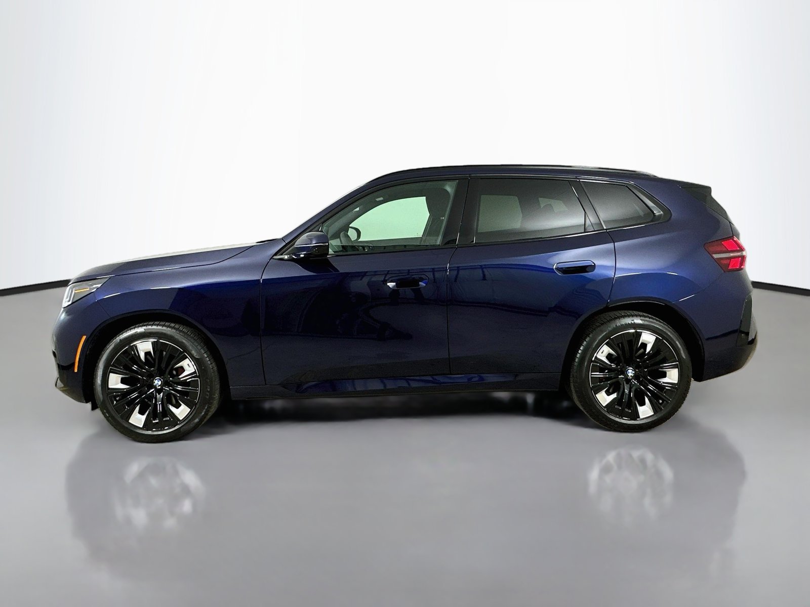 Used 2026 BMW X3 xDrive30i w/ Premium Package AWD/4WD image 8