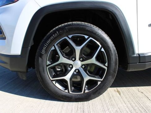 Used 2024 Jeep Compass Limited AWD/4WD image 25