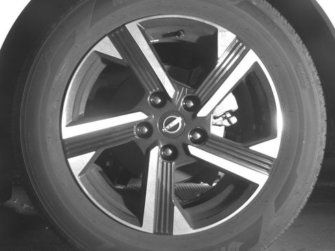 Used 2025 Nissan Sentra SV image 14