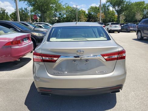 Used 2013 Toyota Avalon Limited image 7