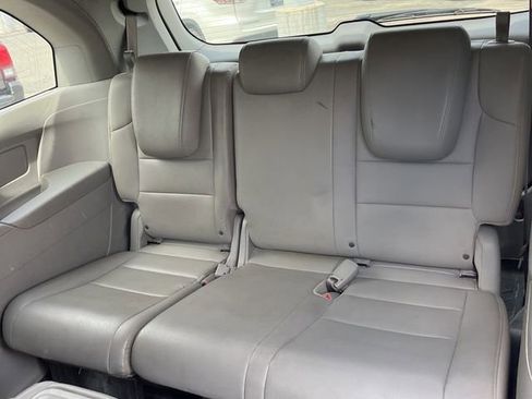 Used 2014 Honda Odyssey EX-L image 16