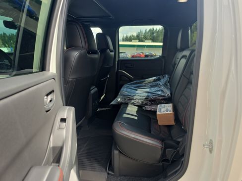 New 2026 Nissan Frontier PRO-4X AWD/4WD image 27
