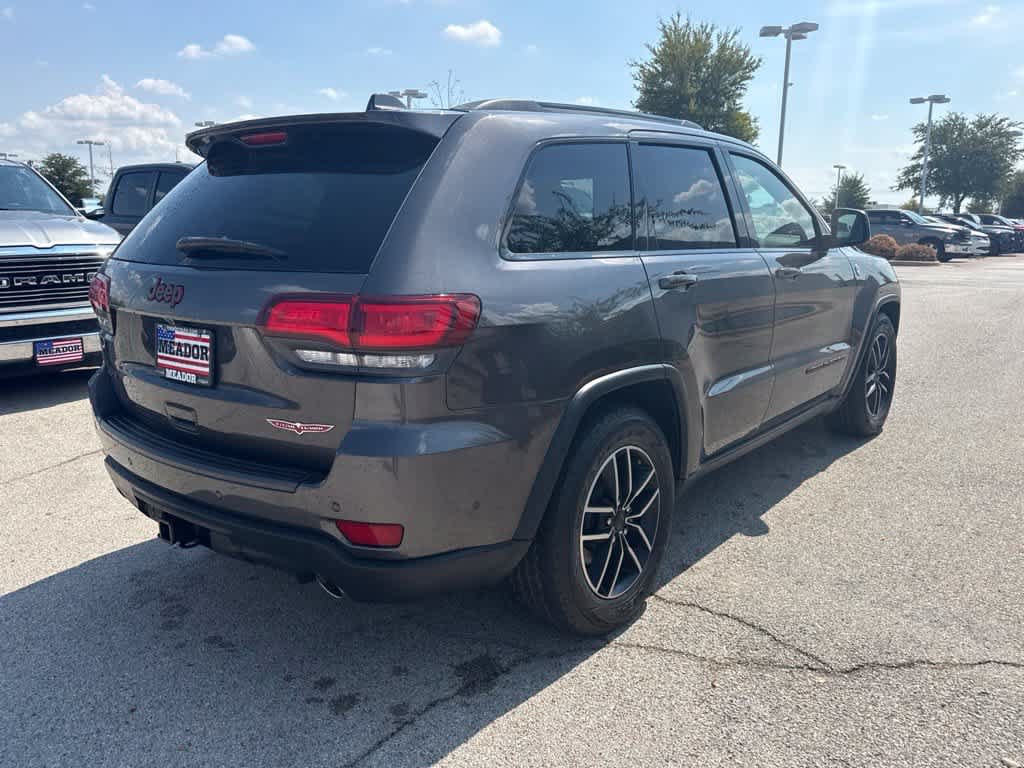 Used 2019 Jeep Grand Cherokee Trailhawk AWD/4WD image 5
