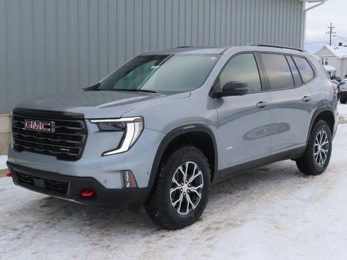 Used 2025 GMC Acadia AT4 w/ Super Cruise Package image 9