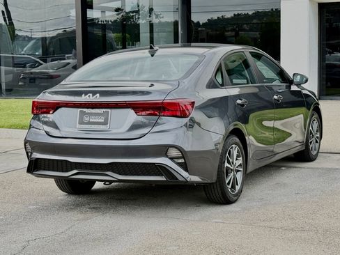 Used 2023 Kia Forte LXS FWD image 10