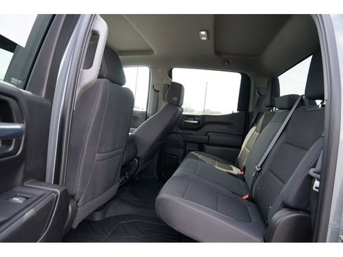 Used 2019 Chevrolet Silverado 1500 LT image 17