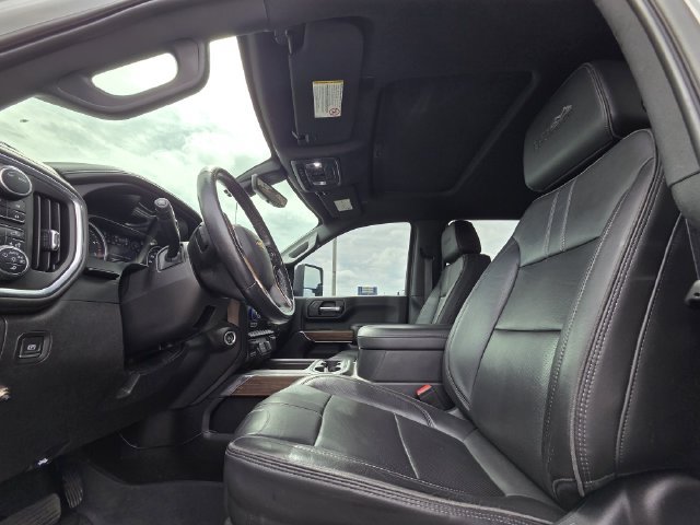Used 2022 Chevrolet Silverado 2500 High Country w/ Z71 Off-Road Package AWD/4WD image 13