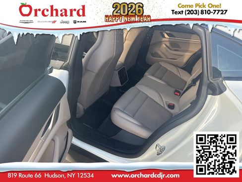 Used 2021 Porsche Taycan Base image 23