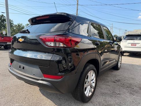 Used 2025 Chevrolet TrailBlazer LS FWD image 6