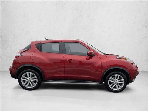 Used 2015 Nissan Juke S image 4