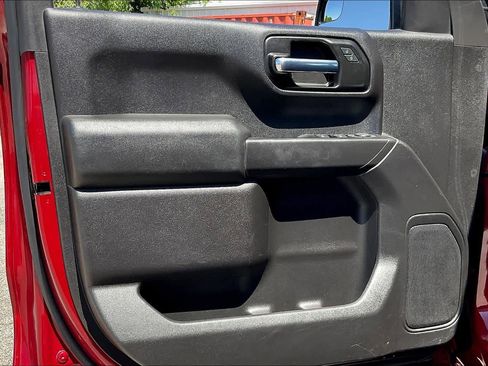 Used 2020 Chevrolet Silverado 1500 Custom w/ Custom Value Package image 19