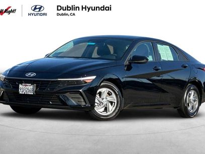 Certified 2025 Hyundai Elantra SE