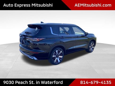 New 2026 Mitsubishi Outlander SEL AWD/4WD image 7