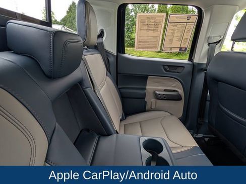 Used 2025 Ford Maverick Lariat w/ 4K Tow Package AWD/4WD image 35