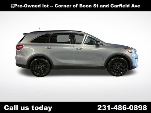 Used 2020 Kia Sorento S AWD/4WD image 6