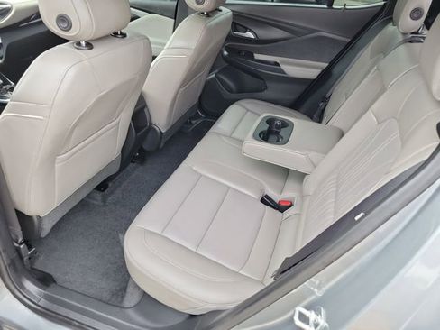 Used 2025 Buick Envista Avenir image 26