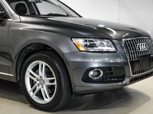 Used 2017 Audi Q5 2.0T Premium Plus w/ Technology Package image 10