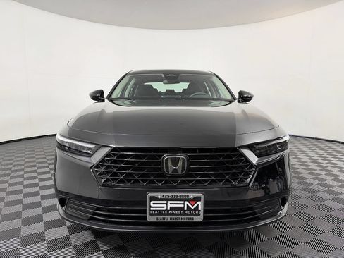 Used 2024 Honda Accord EX image 4