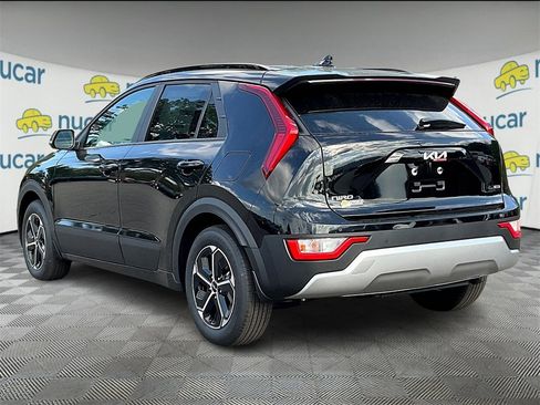 New 2025 Kia Niro EX image 5